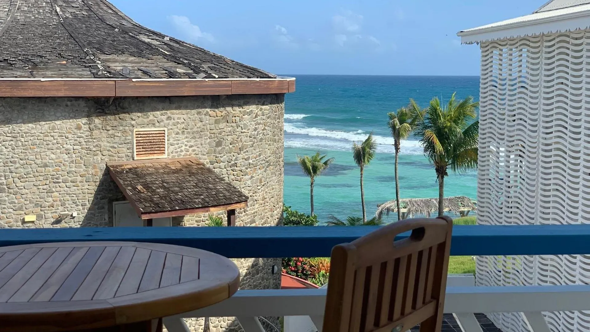 Studio Vue Mer Dans Une Residence Creole Avec Piscine Et Lagon Saint-Francois